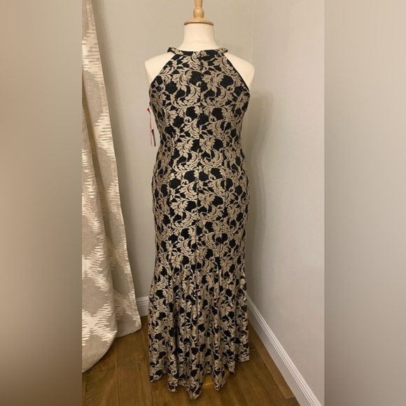 Plus Dress 🖤💛 - Picture 3 of 8